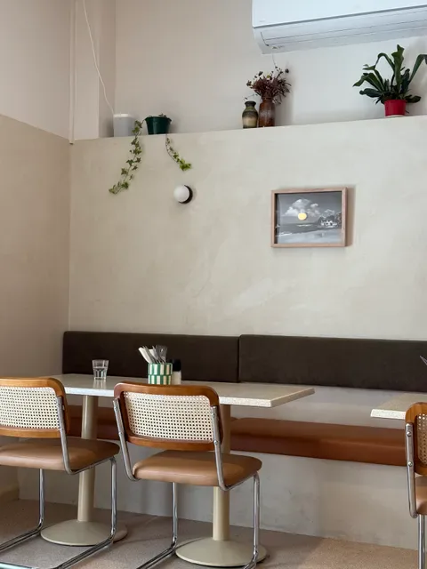Home Cafe Currumbin
