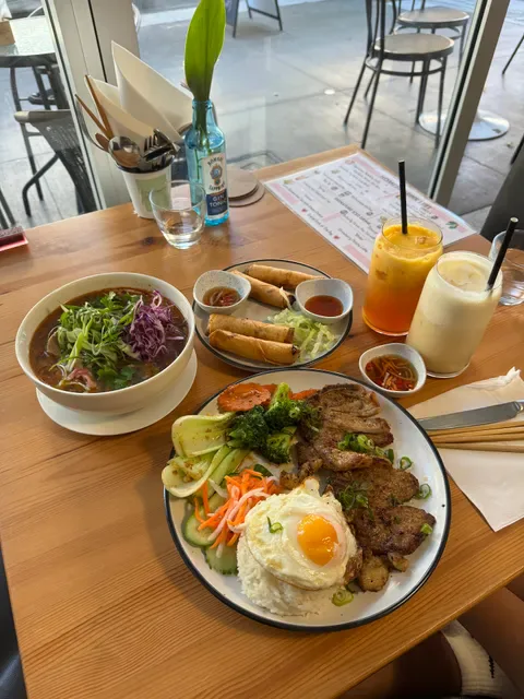 Homese - Vietnamese Coffee & Cuisine