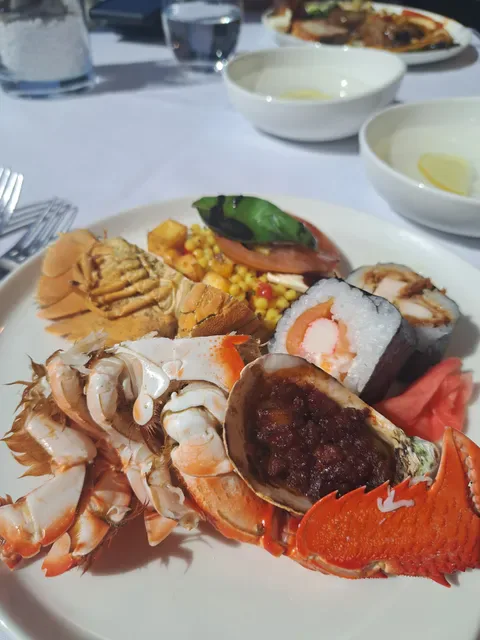 Horizon Sky Dining
