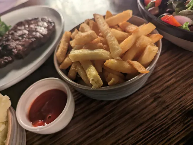 Hurricane's Grill & Bar Surfers Paradise