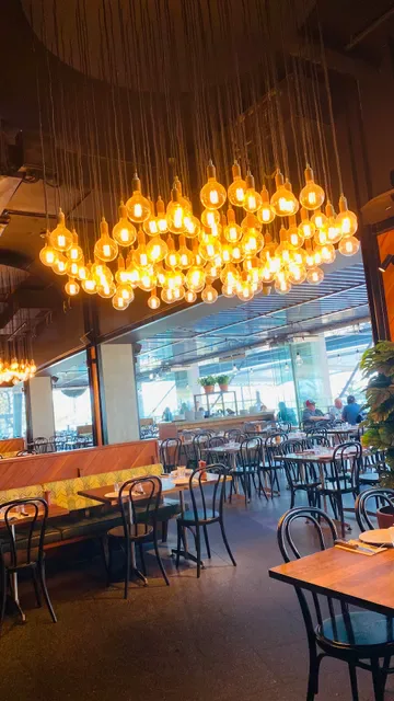 Hurricane's Grill & Bar Surfers Paradise