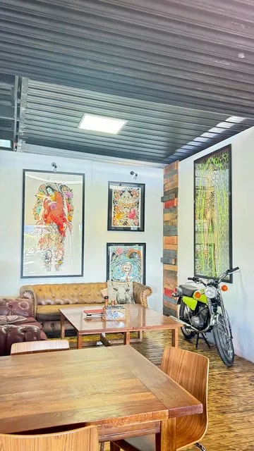 Iron and Resin Garage