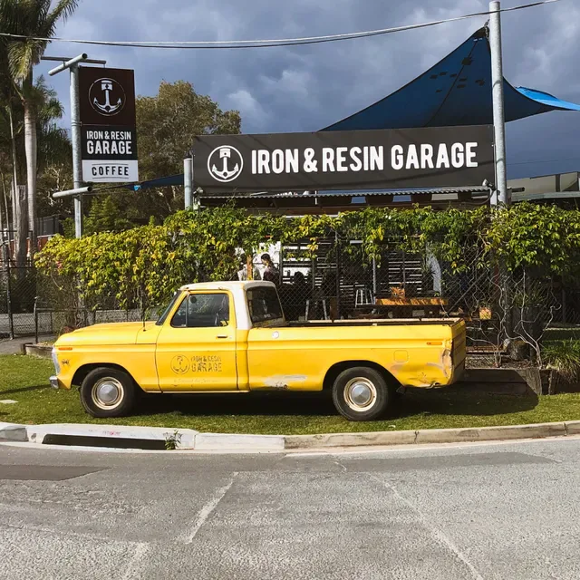 Iron and Resin Garage