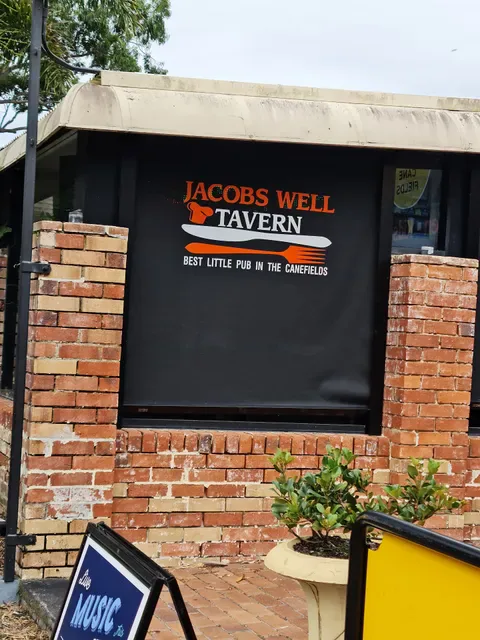Jacobs Well Hotel