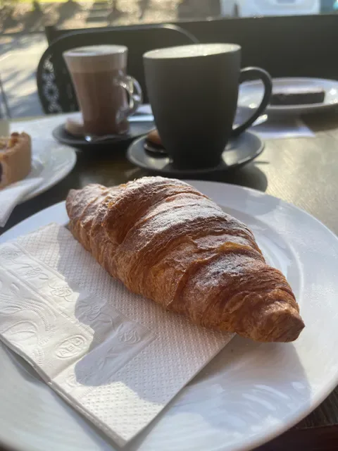 Kaffe House