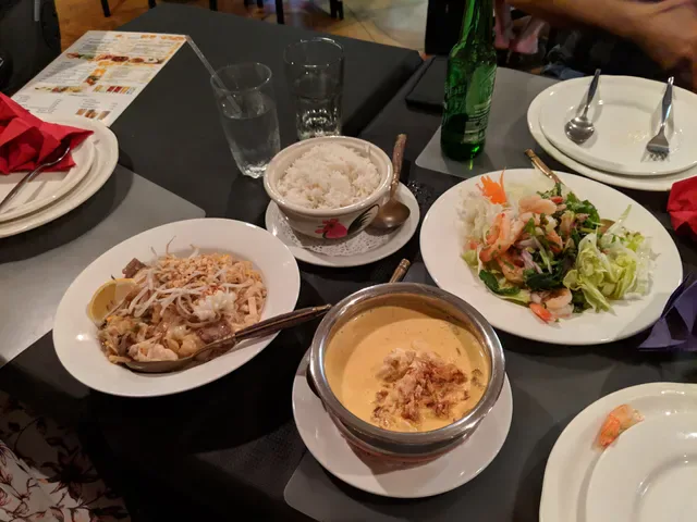 Kin Kao Thai Robina restaurant