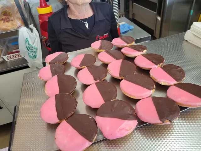 Kirra Beach Bakery