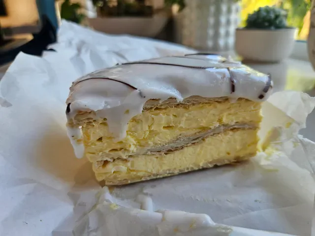 Kirra Beach Bakery