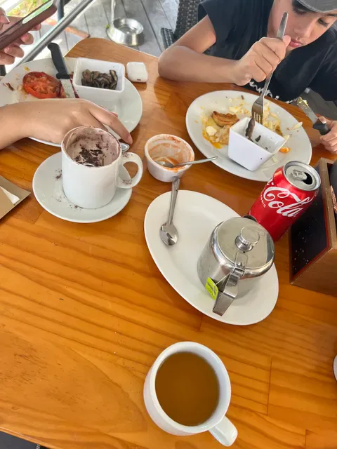 Kleins Coffee Bar & Grill