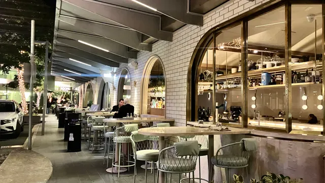 Kost Bar and Grill