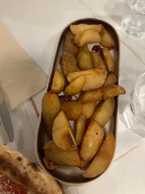La Calabrese Italian Restaurant Lunch and Dinner