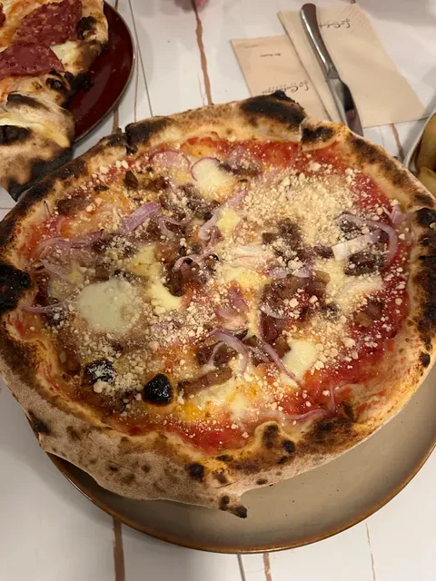 La Calabrese Italian Restaurant Lunch and Dinner