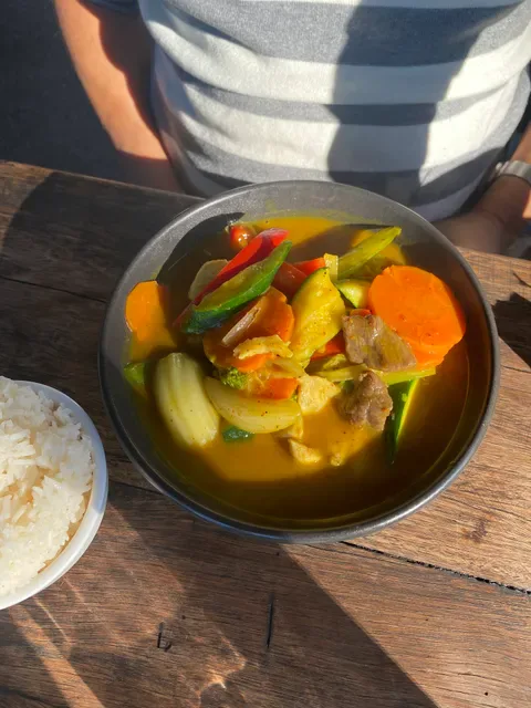 Lam Kitchen Bar