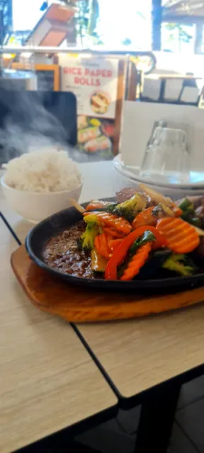 Lam Kitchen Bar