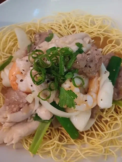 Lam Kitchen Bar