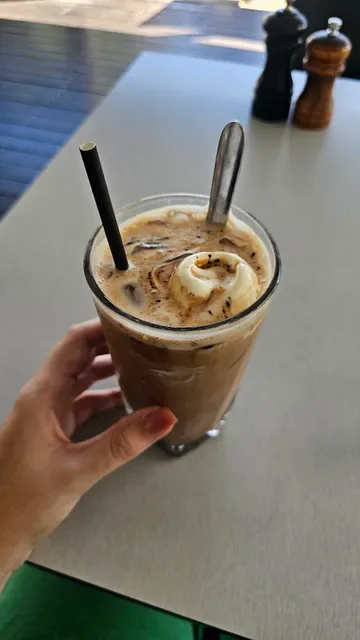 Le Cafe Gourmand