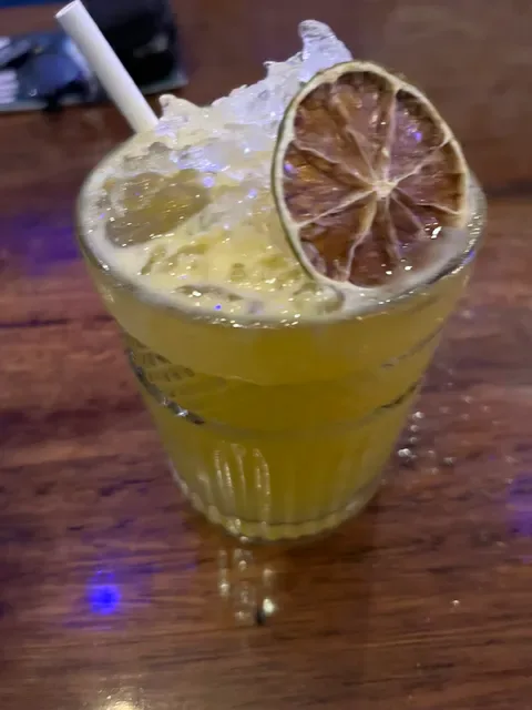 Longboards Laidback Eatery & Bar