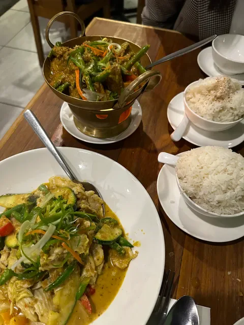 Lucky Mama Malaysian Restaurant