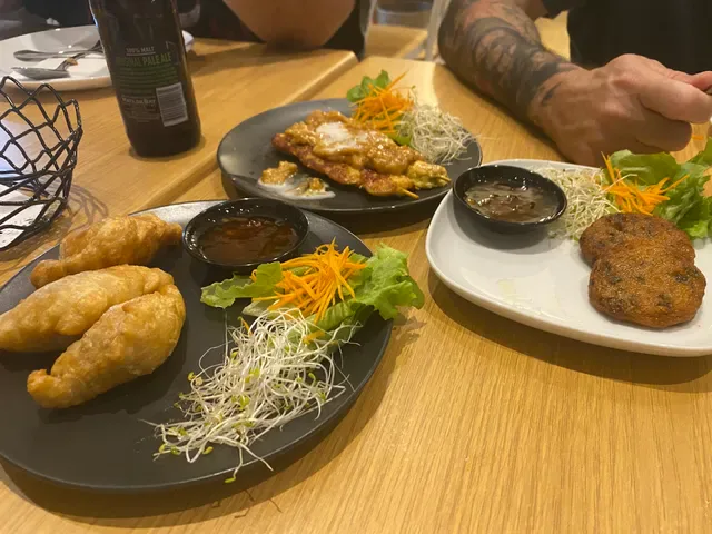 Luv2eat Thai