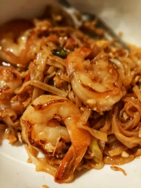 Luv2eat Thai