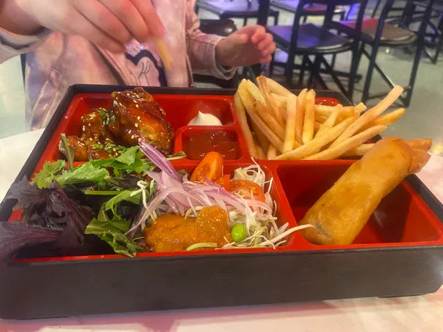 Mad Asian Kitchen And Bar