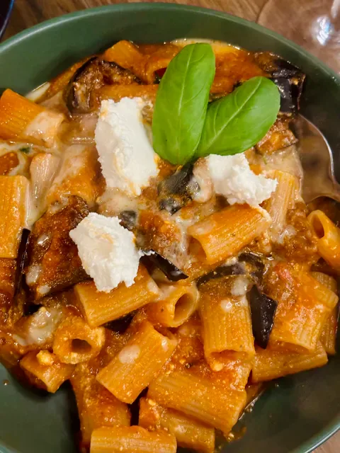 Mad over Italian - MOI Hope Island