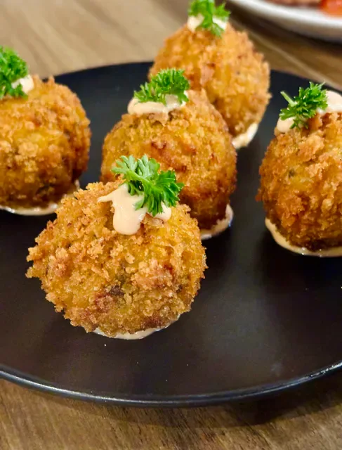 Mad over Italian - MOI Hope Island
