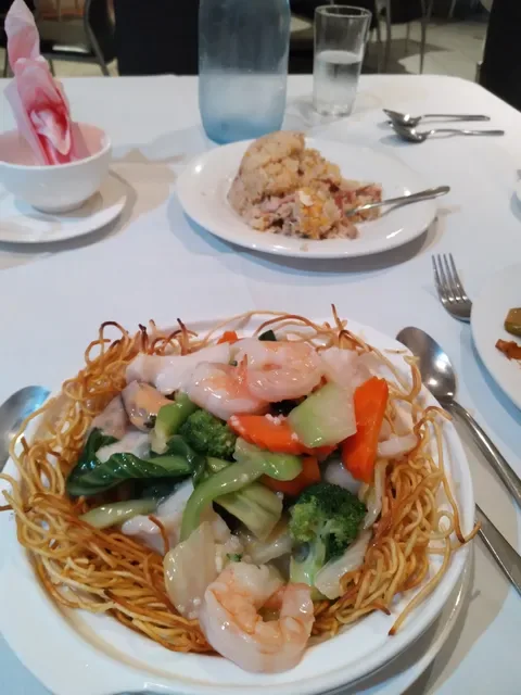 Mandarin Inn