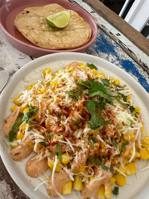 MexiCali Bar Y Taqueria