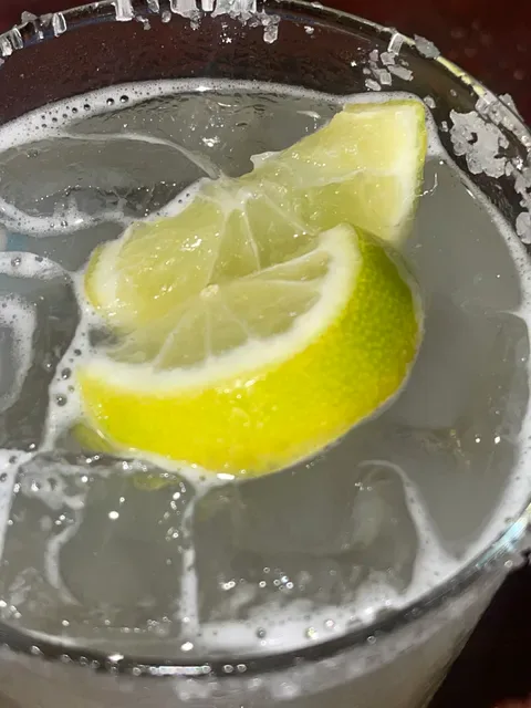 MexiCali Bar Y Taqueria
