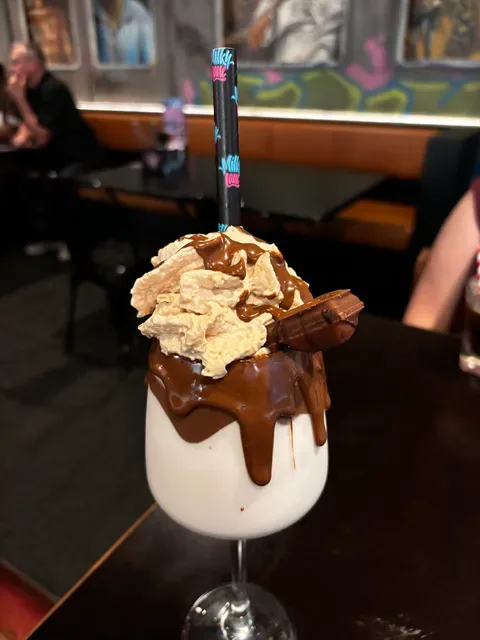 Milky Lane Surfers Paradise