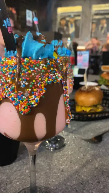 Milky Lane Surfers Paradise