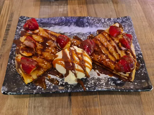 Miss Claudes Crepes Coomera