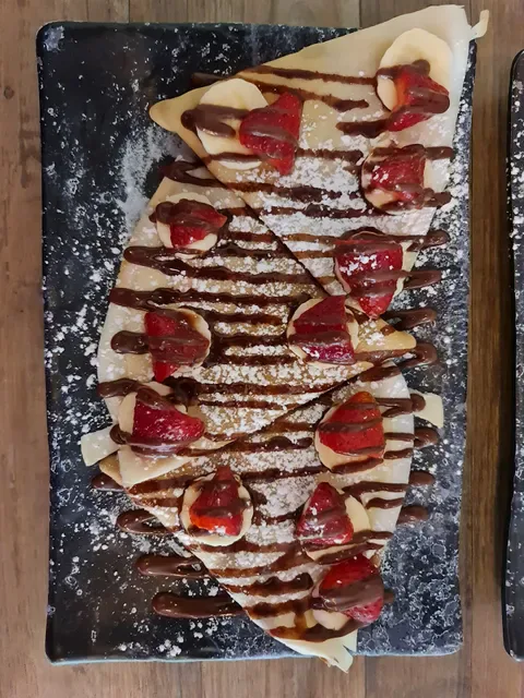 Miss Claudes Crepes Coomera