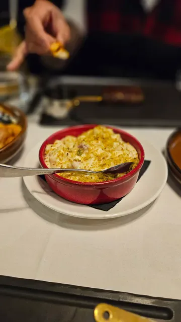 Moo Moo The Wine Bar + Grill