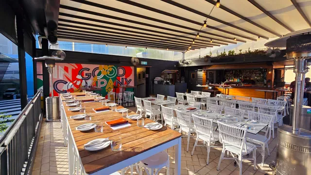 Mr PP's Rooftop and Laneway