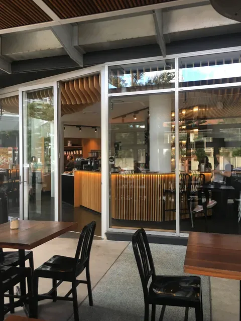 No Name Lane cafe & bar