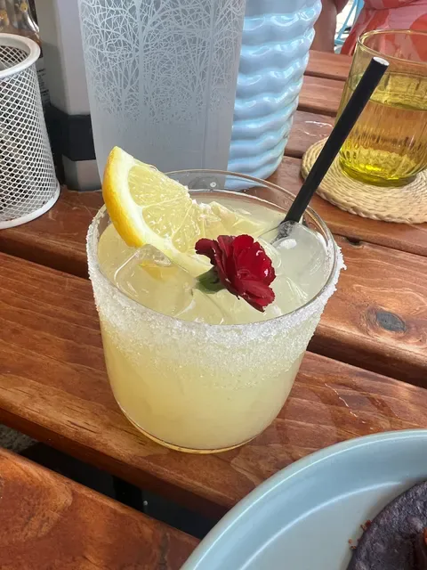 NUDE AMIGOS BROADBEACH
