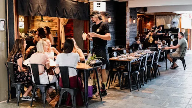 Oi Izakaya