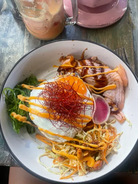 One Little Tree Cafe