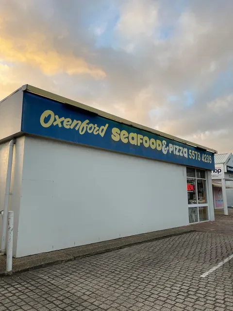 Oxenford Seafood & Pizza