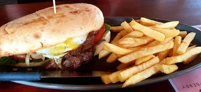 Pacific Pines Tavern
