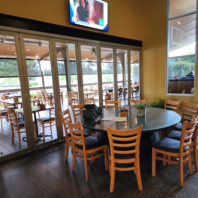 Pacific Pines Tavern
