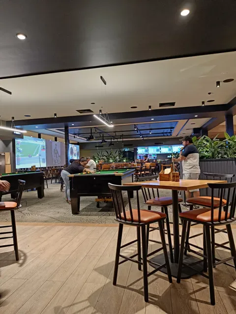 Parkwood Tavern