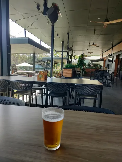 Parkwood Tavern