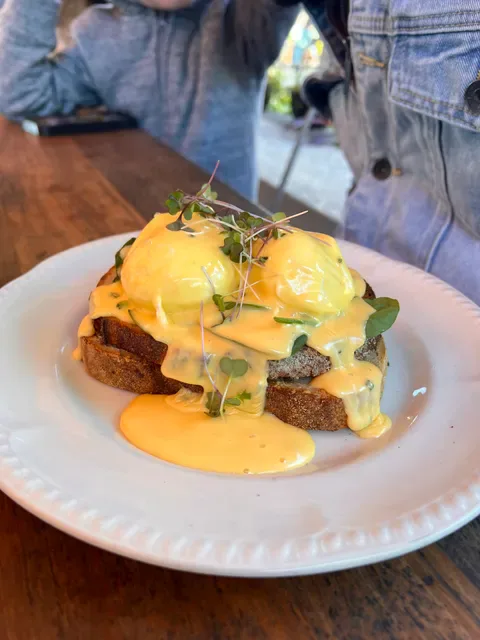 Pasture & Co