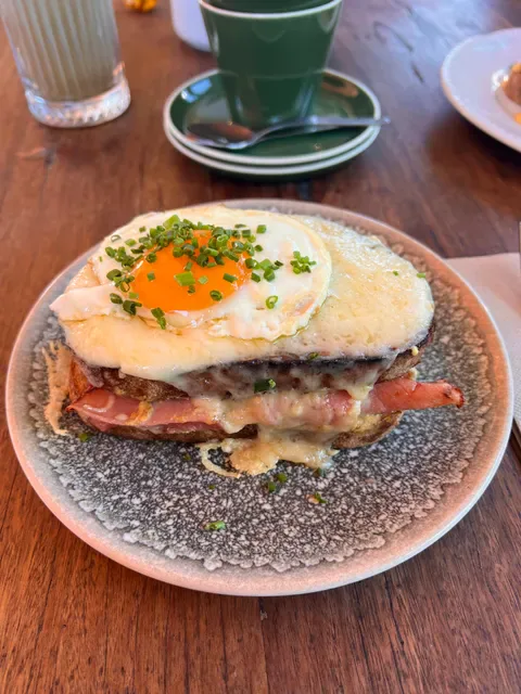 Pasture & Co