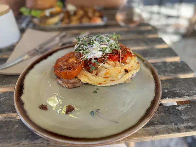 Pasture & Co