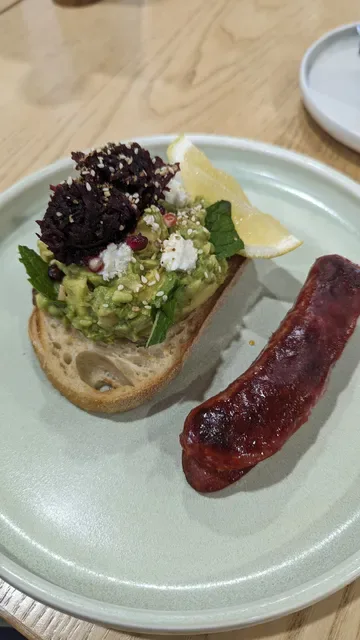 Pearl & Ash Cafe