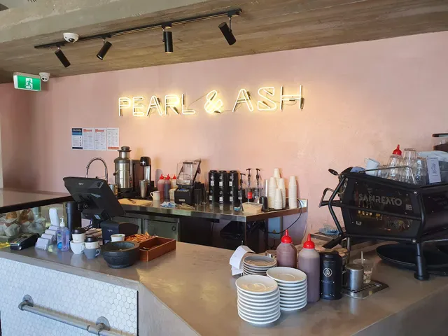 Pearl & Ash Cafe
